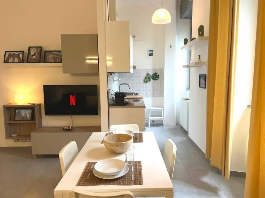 Bilocale Govone - Fiera Mico Apartment Milan
